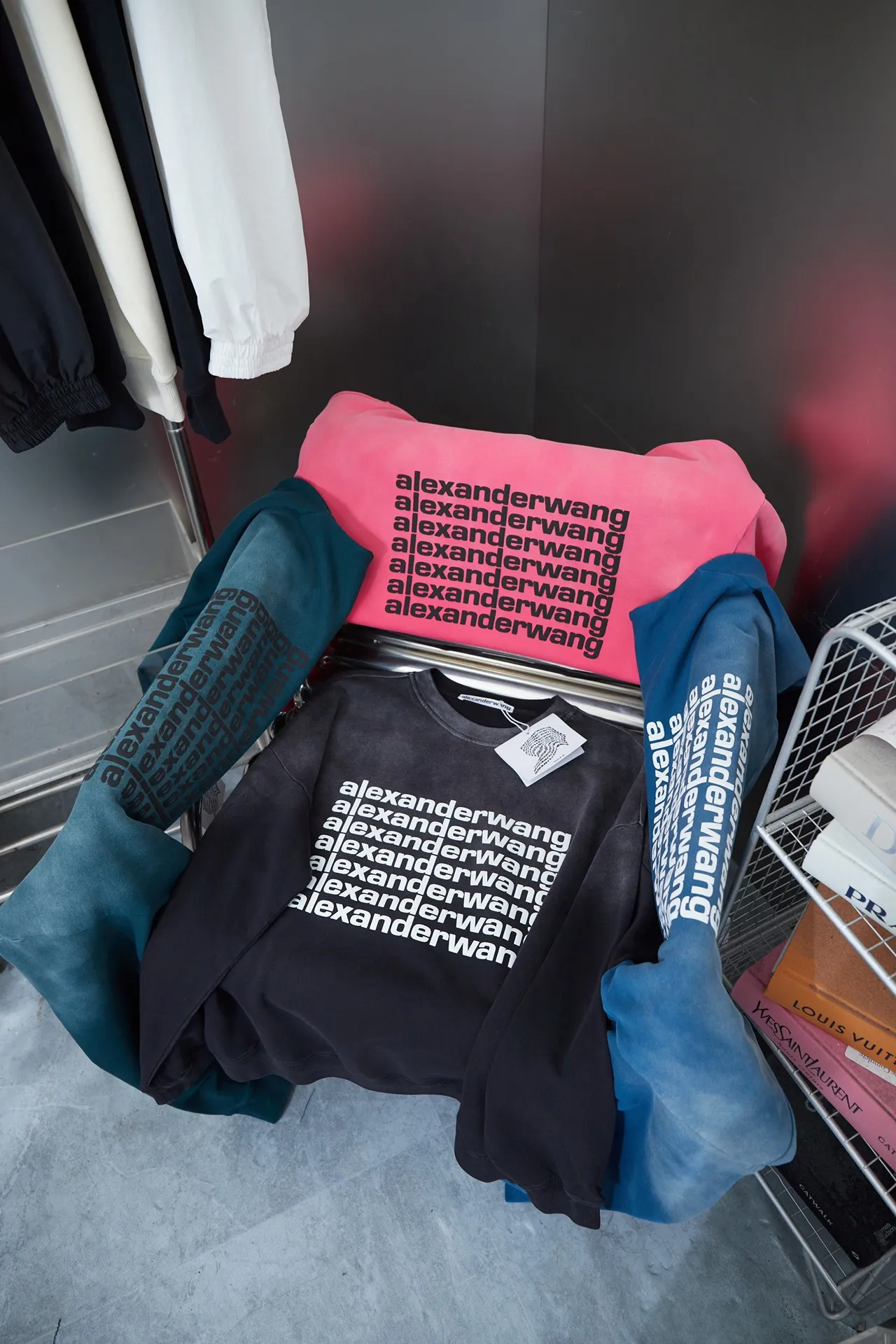 Alexanderawng 24SS New Arrival ：Black/Blue/Green/Pink Size：S M L XL
